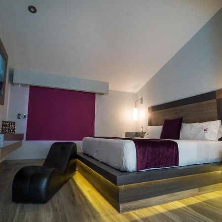 Auto Hotel Hacienda Arriba León Exteriér fotografie